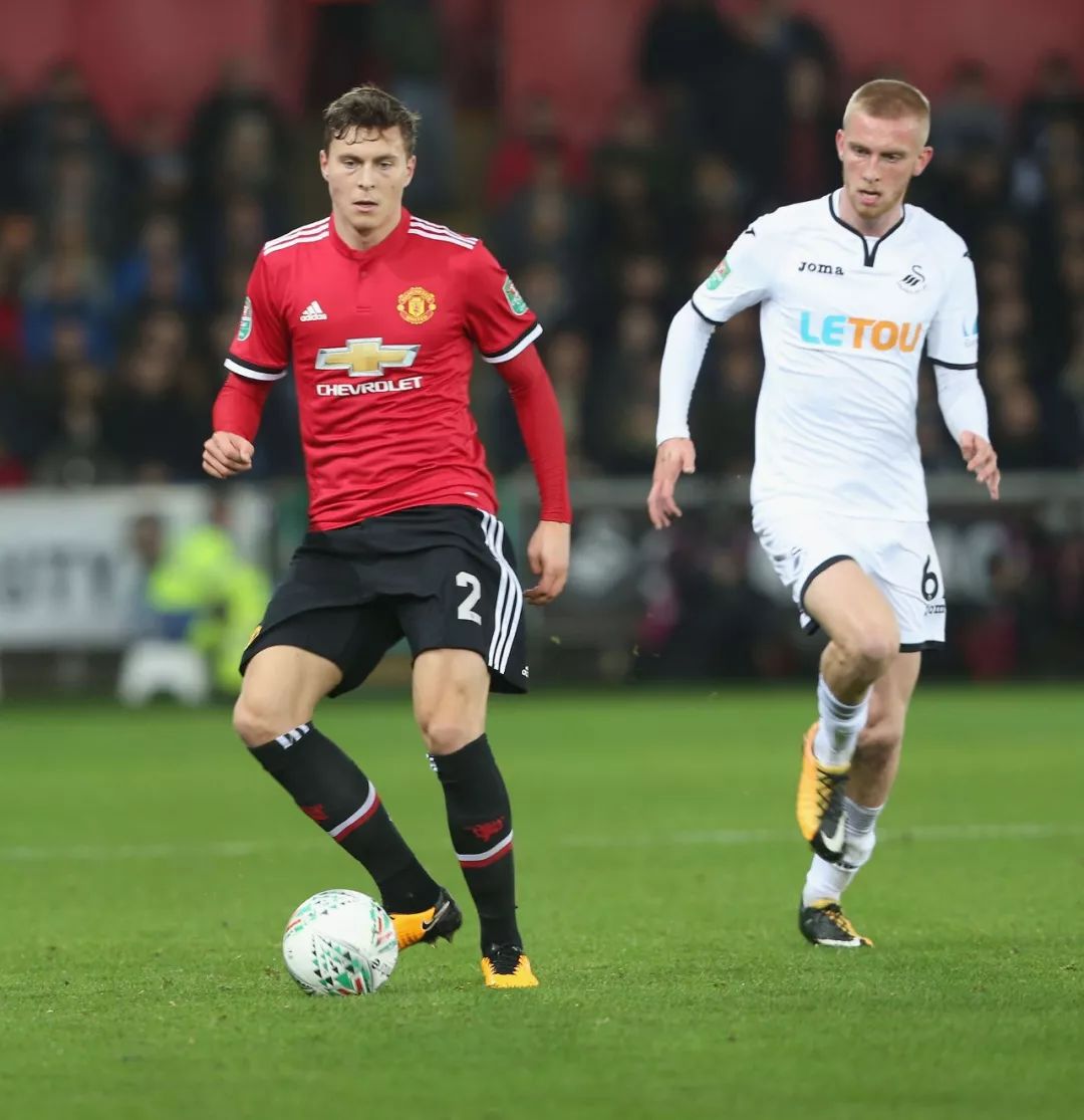 层表现出了 层表现出了