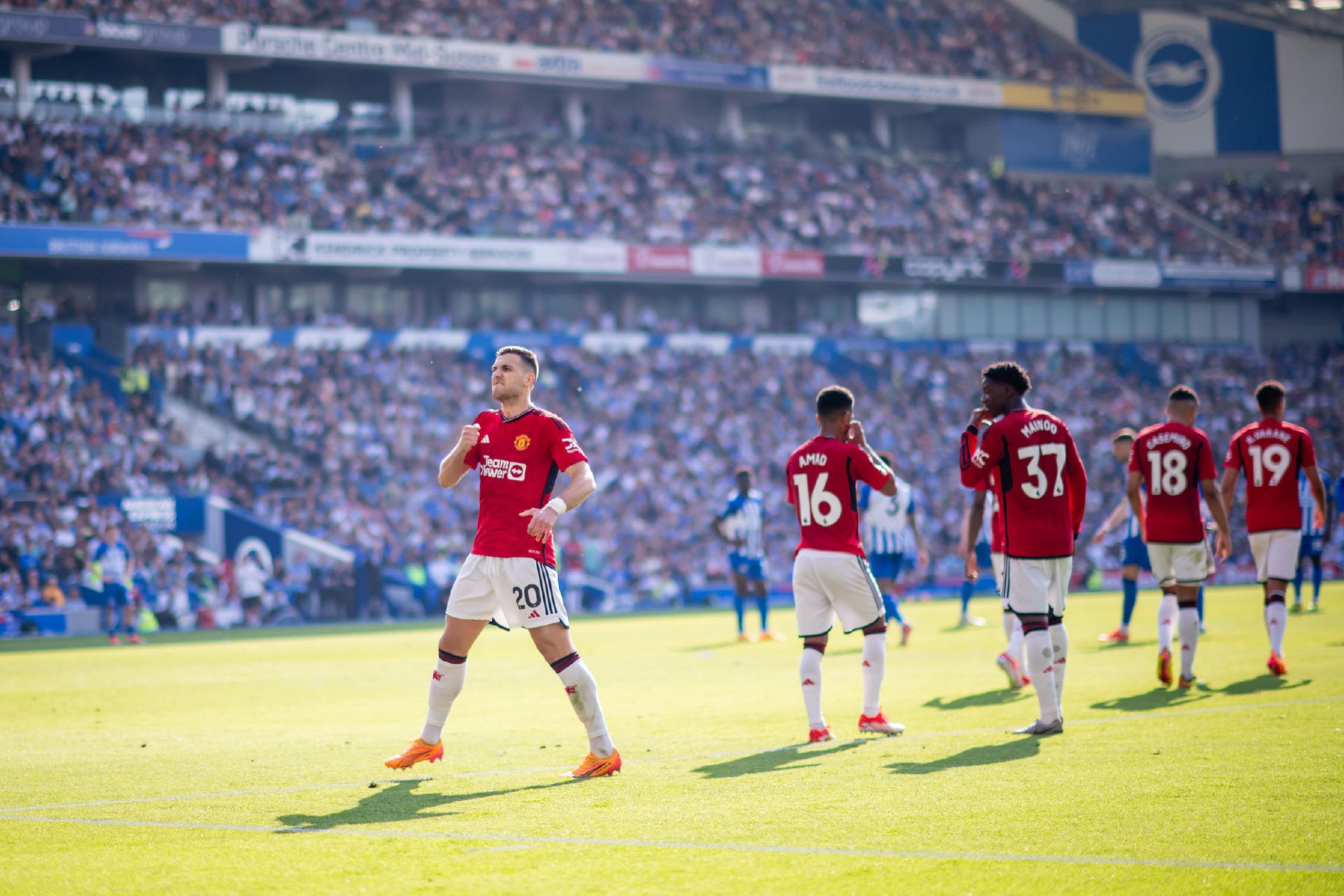 仍需拭目以 仍需拭目以